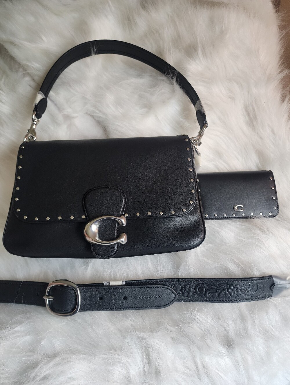 New Coach Soft Tabby Black Rivits Limited Edition Wallet Card Holder Nwt Tooled